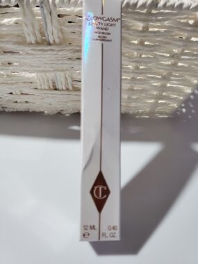 Charlotte Tilbury Glowgasm Beauty Light Wand Pinkgasm Liquid Blush Highlighter